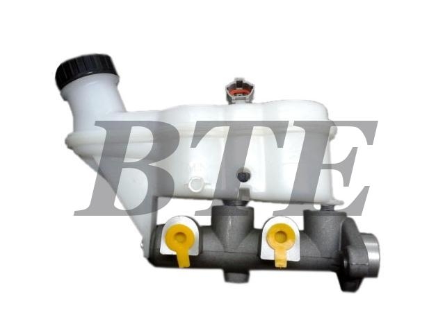 Brake Master Cylinder:PW861468